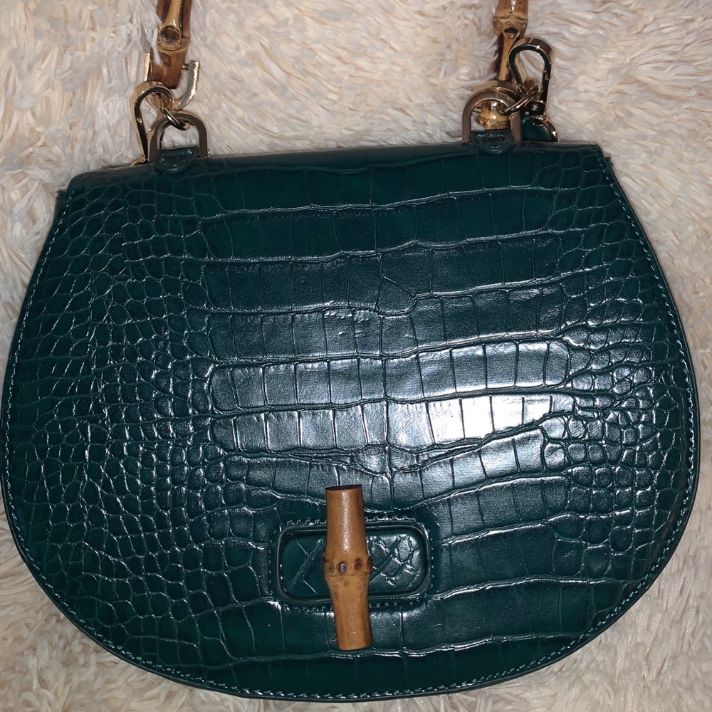 Forever 21 hunter green crocodile bag - Picture 2 of 6